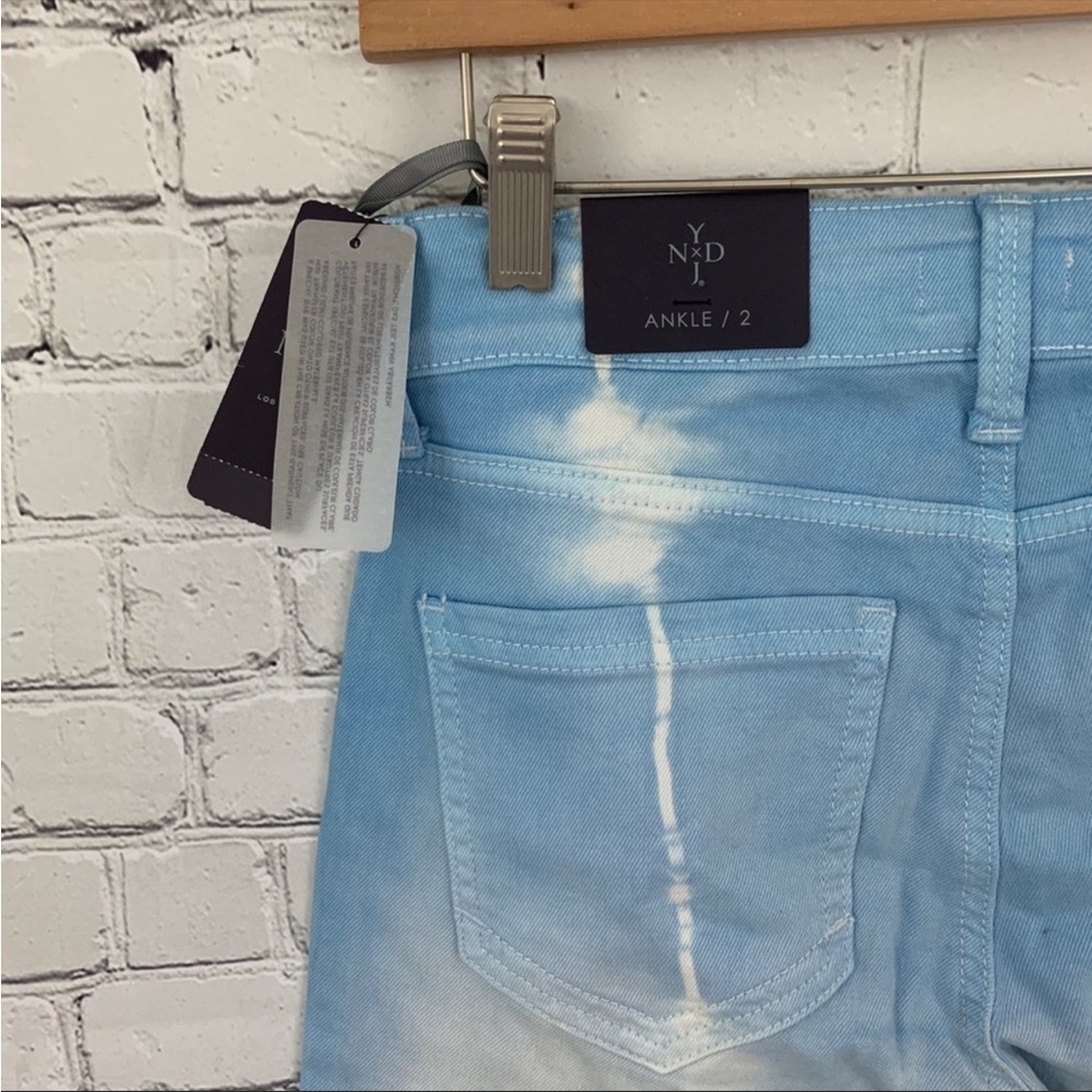 Women’s 2 NYDJ Kimora Stripe Stellar Blue Tie Dye Ankle Zip Jeans NWT - Picture 6 of 7